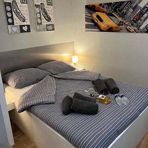 Studio met een King Size Bed